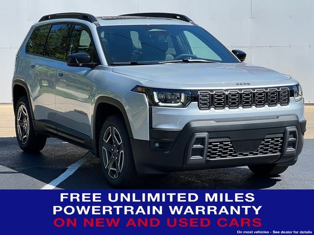 2026 Jeep Cherokee CHEROKEE LIMITED 4X4 in Silver Zynith Clear-Coat Exterior Paint — front three-quarter view